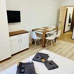 тутхон