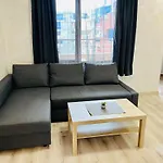 Appartamento тутхон