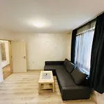 Appartamento тутхон