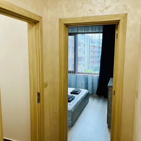 тутхон * Pomorie